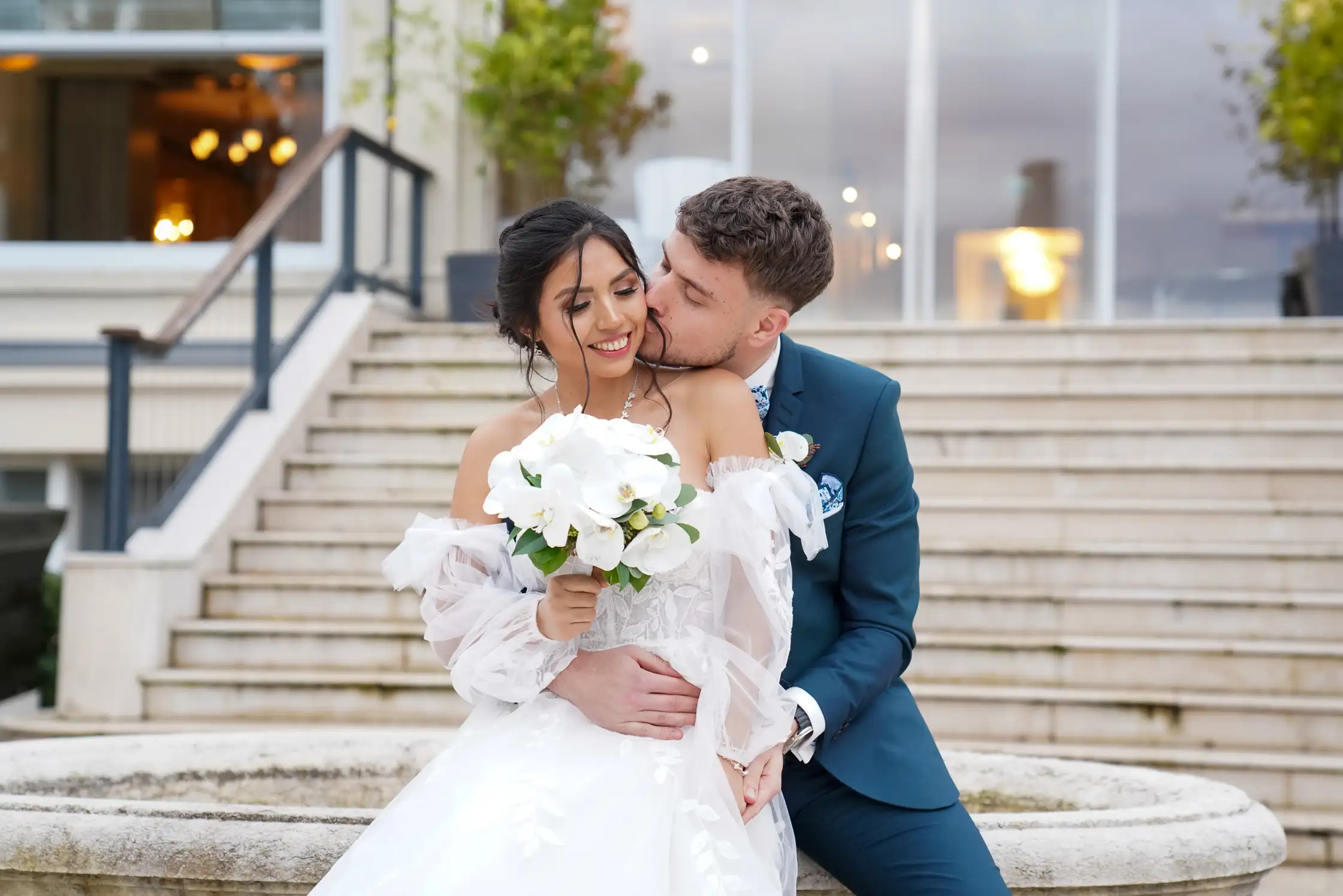 Couple mariage escaliers Parc des Eaux-Vives Genève – ISTANY